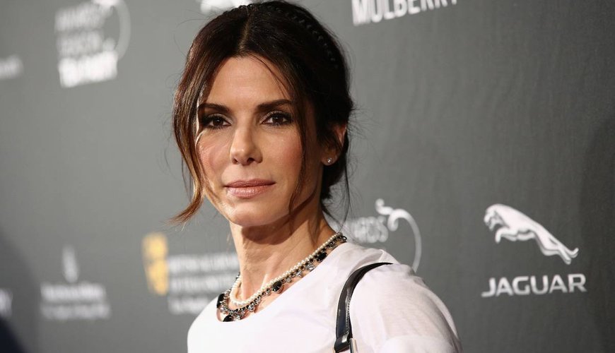 Pom-Poms to Stardom: 17 Celebs Who Rocked the Cheerleading World