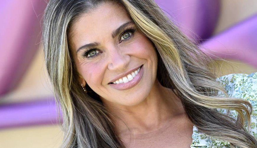 Danielle Fishel's Jaw-Dropping Transformation: From '90s Icon to Fitness Queen