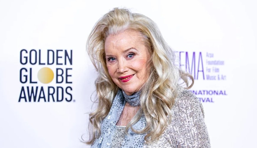Golden Globe Winner Sally Kirkland Enters Hospice Amid Health Struggles