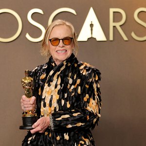 Amy Madigan's Triumphant Oscar Comeback: A 40-Year Journey to Gold