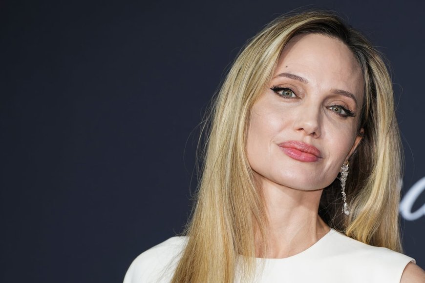 Angelina Jolie