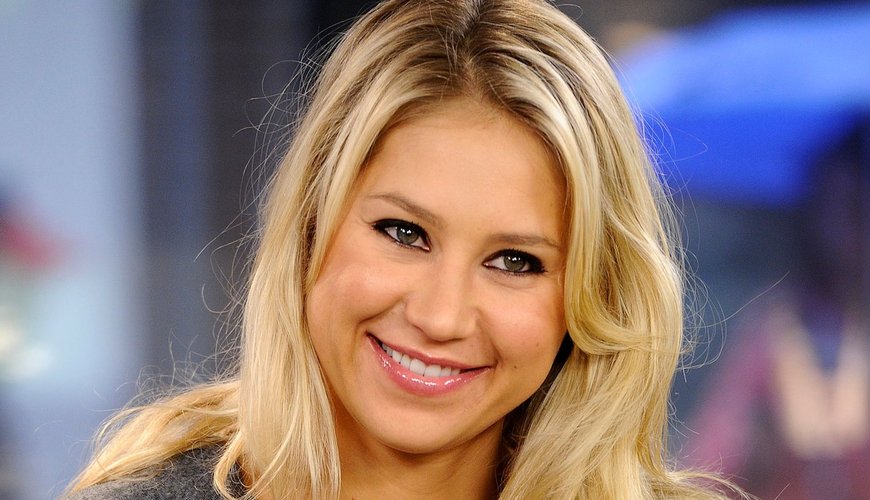 Anna Kournikova's Joyful Stroll Sparks Baby Buzz: Is Baby No. 4 on the Way?