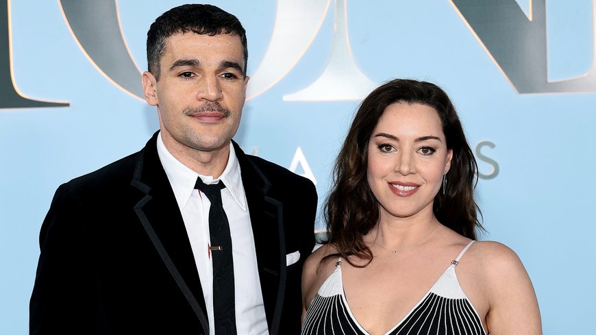 Aubrey Plaza and Chris Abbott