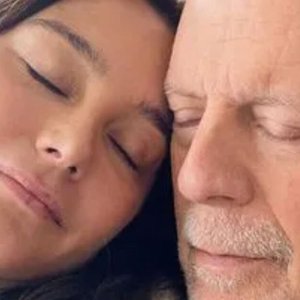 Bruce Willis' Wife Reveals Heartbreaking Struggles with Dementia Diagnosis