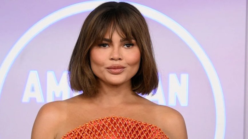 Chrissy Teigen's Heartfelt Farewell: Losing Her Dad Ron Teigen