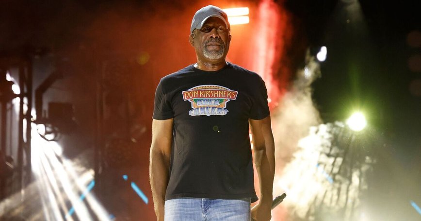 Darius Rucker Sparks Romance Rumors with Instagram Debut