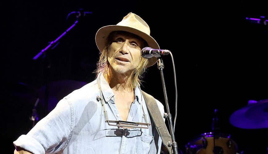 Country Music Mourns: Todd Snider Passes at 59 After Sudden Show Cancellation