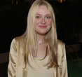 Dakota and Elle Fanning: The Flip-Flop Fashion Icons You Didn't Know You Needed