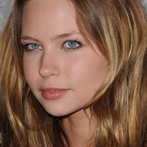 Daveigh Chase's Tragic Legacy: Mother Seeks Control of Late Star's Estate