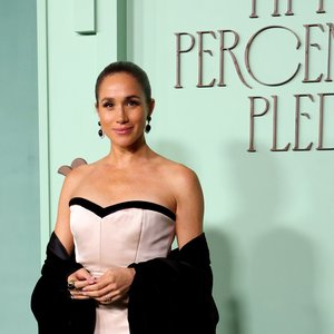 Duchess Meghan Steals the Spotlight at Star-Studded Gala