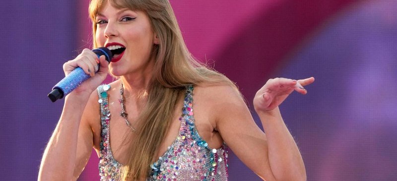 Ellen DeGeneres Faces Backlash for Awkward Taylor Swift Interview
