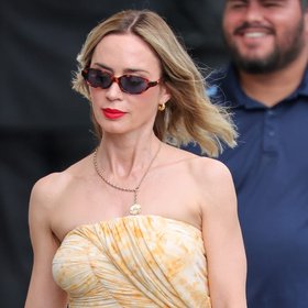 Emily Blunt Stuns in Chic Separates on 'Jimmy Kimmel Live!'