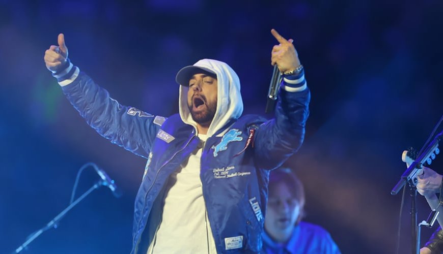Eminem Triumphantly Marks 18 Years of Sobriety After Life-Altering Overdose