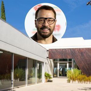 Jeremy Piven Bids Farewell to Hollywood Hills Mansion at a Loss