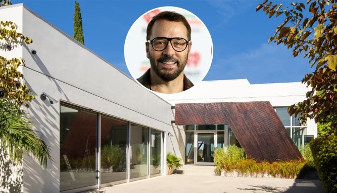 Jeremy Piven Bids Farewell to Hollywood Hills Mansion at a Loss