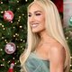 Gwen Stefani's Show-Stopping Holiday Look: A Festive Fashion Dream at NYC Premiere
