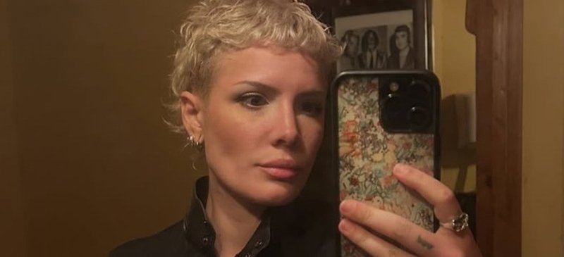 Halsey's Daring Sheer Top Shakes Up Instagram