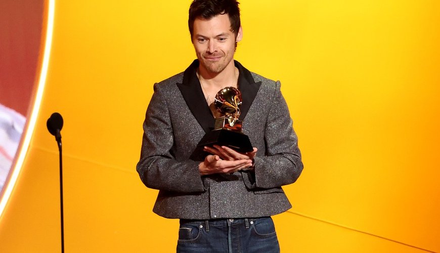 Harry Styles Set to Dazzle SNL with Double Duty Appearance