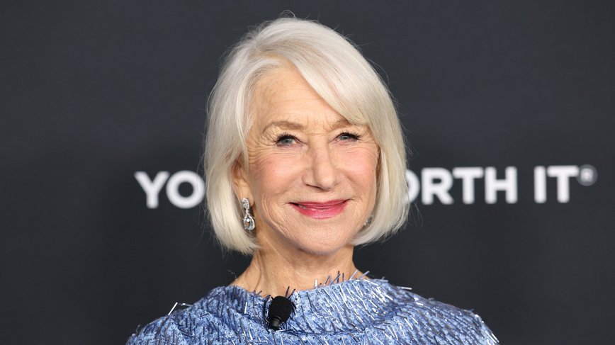Helen Mirren's 2004 Emmys Sari: A Fashion Faux Pas or Bold Statement?