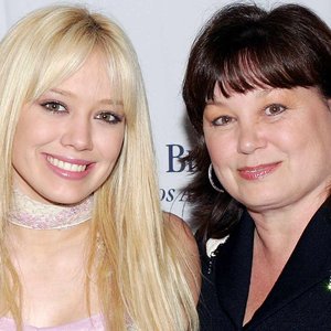 Hilary Duff Stands Up for Mom Amid 'Stage Mom' Drama