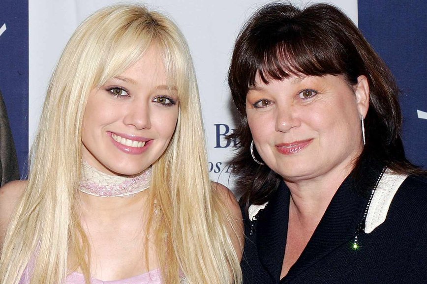 Hilary Duff Stands Up for Mom Amid 'Stage Mom' Drama