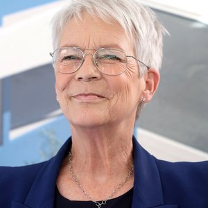 Jamie Lee Curtis Remembers Her 'First Love' Robert Carradine with Heartfelt Tribute