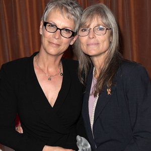 Heartbreak in Hollywood: Kelly Curtis, Sister of Jamie Lee Curtis, Passes Away at 69
