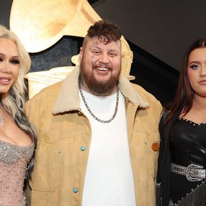 Jelly Roll's Divorce Drama: Daughter's Bold Promise to Shake the Internet