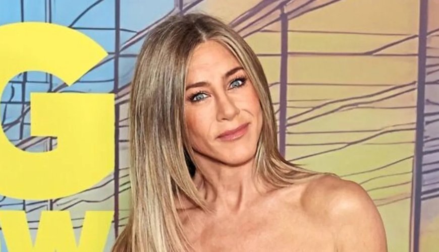 Jennifer Aniston Finds Spiritual Harmony with Boyfriend Jim Curtis