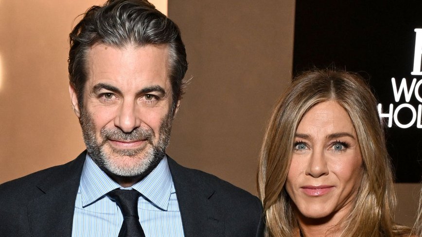 Jennifer Aniston's Love Story: A Year of Romance with Jim Curtis