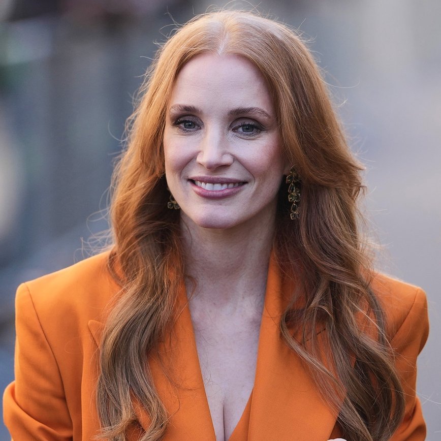 Jessica Chastain Unveils Bold New Look with Chic Short Haircut