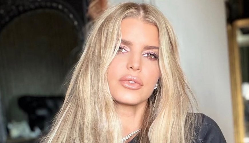 Jessica Simpson's Glamorous Comeback: Fans Buzz Over New Project and a Bruised Knee