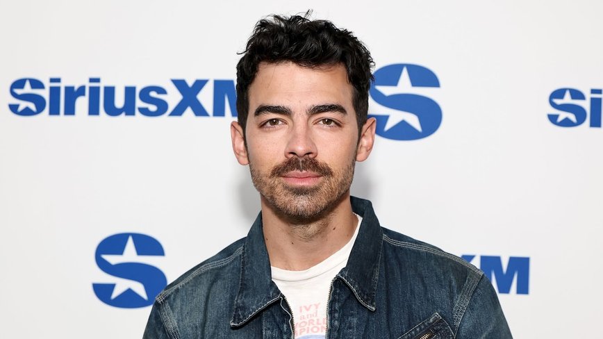 Joe Jonas Sparks Romance Buzz with Model Tatiana Gabriela