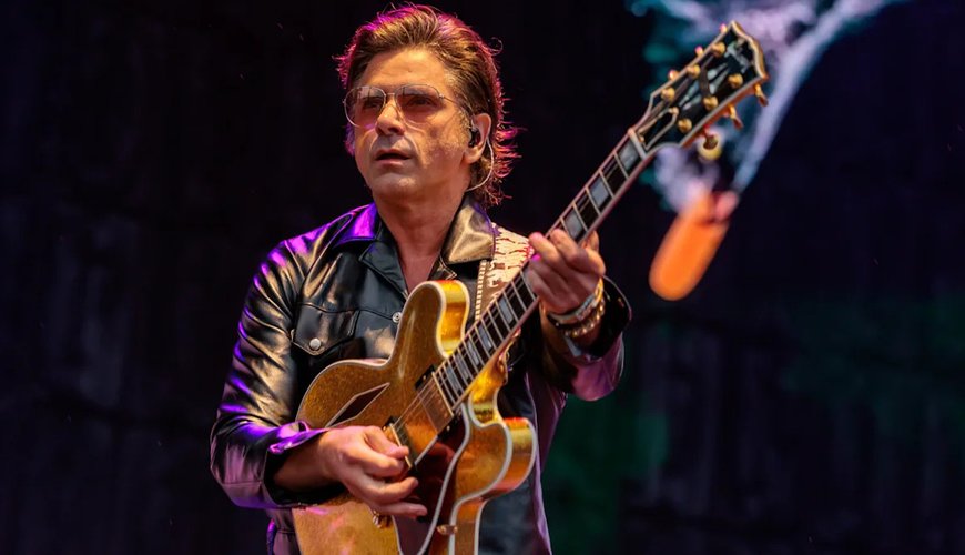 John Stamos Rocks Riot Fest After 12-Year Tease