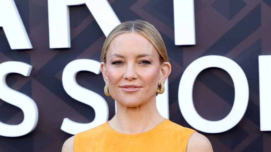 Kate Hudson Steals the Spotlight in Daring Orange Gown at Star-Studded Premiere
