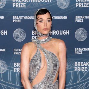 Katy Perry and Justin Trudeau's Paris Hand-Holding Sparks Romance Rumors