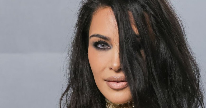 Kim Kardashian's Icy Blue Eyes Steal the Show at Vanity Fair After-Party