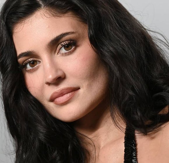 Kylie Jenner Steals the Spotlight at Coachella with Dazzling Crop Top Look