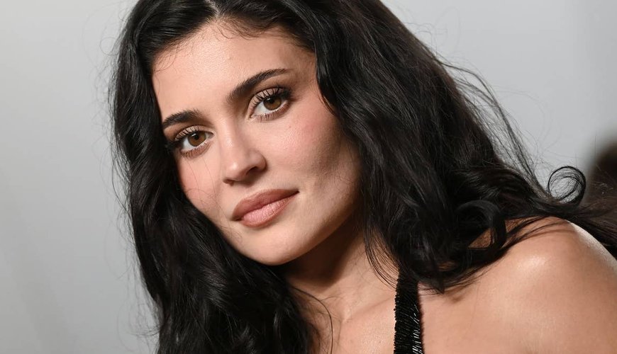 Kylie Jenner Steals the Spotlight at Coachella with Dazzling Crop Top Look