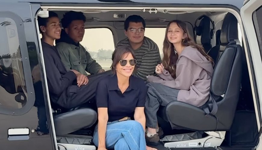 Lauren Sánchez Bezos Takes High Schoolers on a High-Flying Adventure