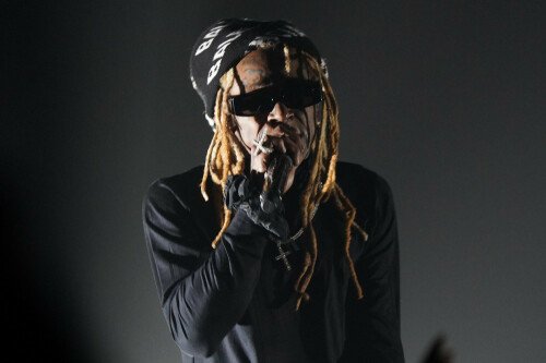 Lil Wayne's Love Rollercoaster: Rapper's Surprise Engagement Amidst Explosive Split Rumors