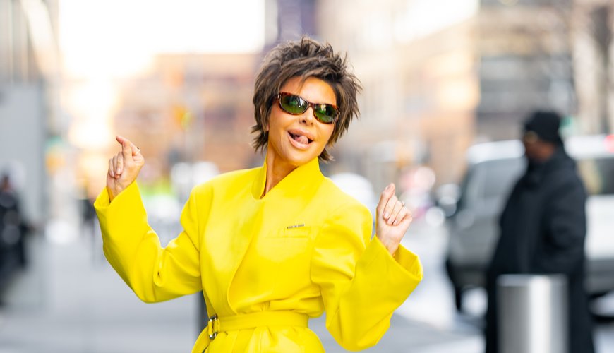 Lisa Rinna Unleashes on Hollywood's Rudest in Fiery Memoir