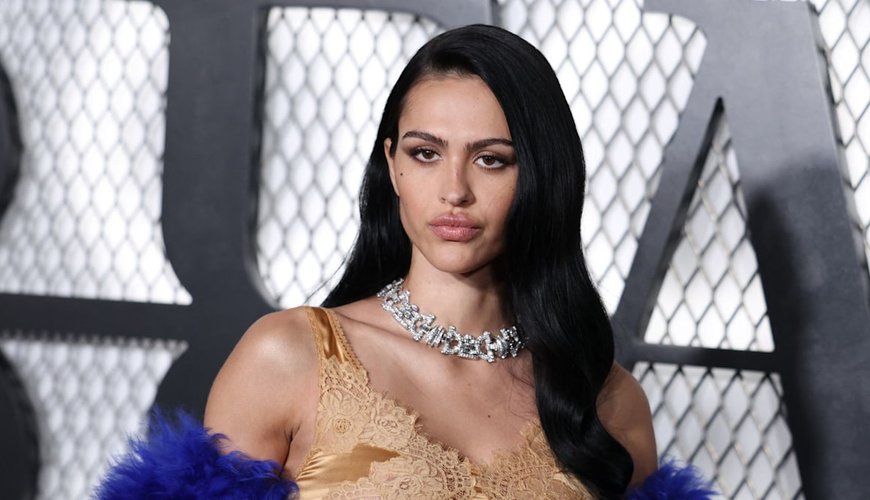 Amelia Gray Hamlin Spills the Tea on Her Cosmetic Journey