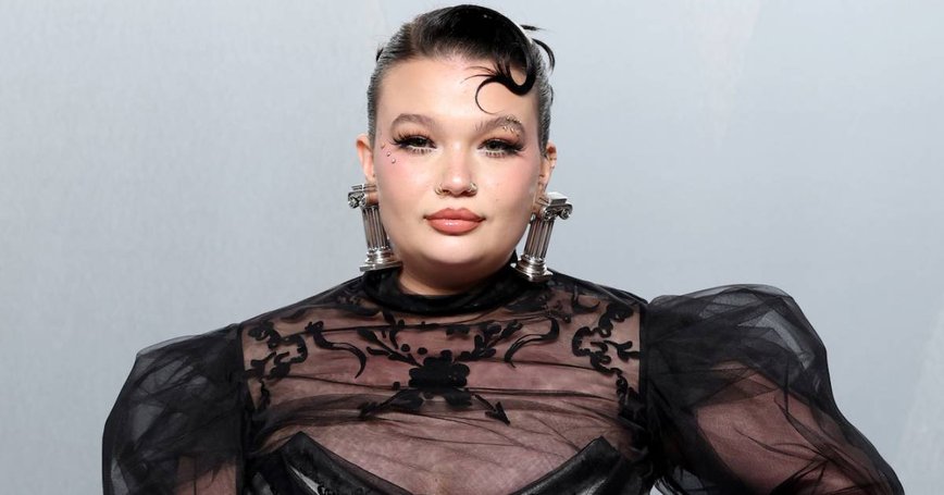 Lola Young's Courageous Comeback: From Collapse to Recovery