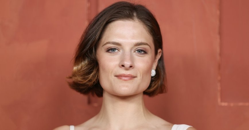 Louisa Jacobson: Crafting Her Own Path Beyond the Streep Dynasty