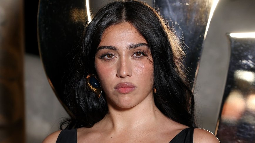 Lourdes Leon Dances Back into the Spotlight at NYC Art Scene