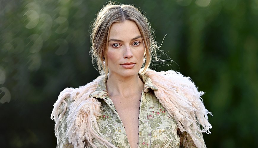 Margot Robbie's 'Wuthering Heights' Beauty Secrets Revealed