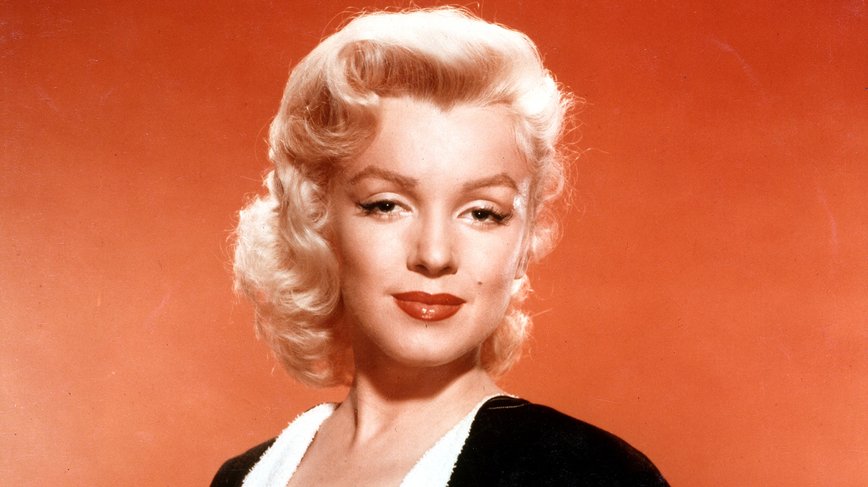 Marilyn Monroe: The Secret Bookworm Behind the Glamour