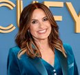 Mariska Hargitay Stuns with Bold New Bob for Broadway Debut