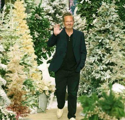 Matthew Perry's Iconic Items Go Under the Hammer for a Cause